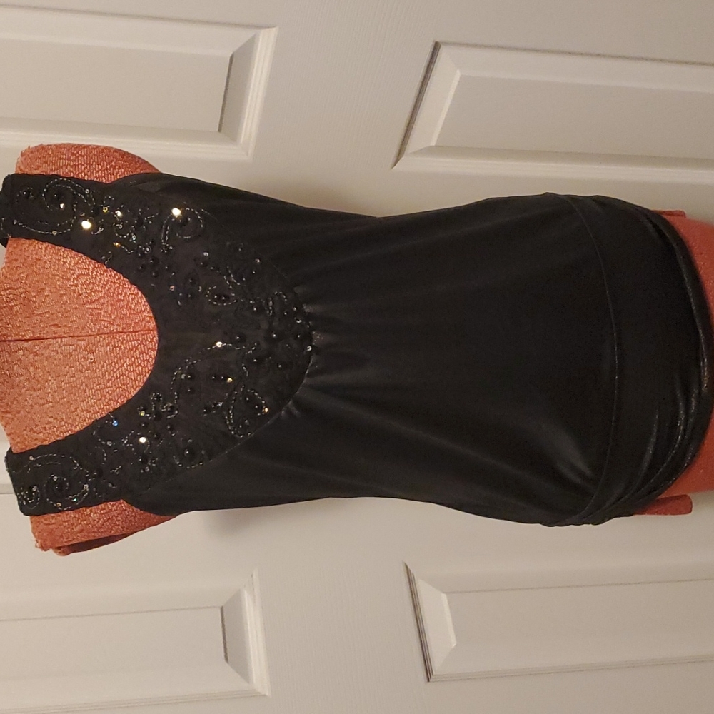 Maurices sparkly top with bling nwt